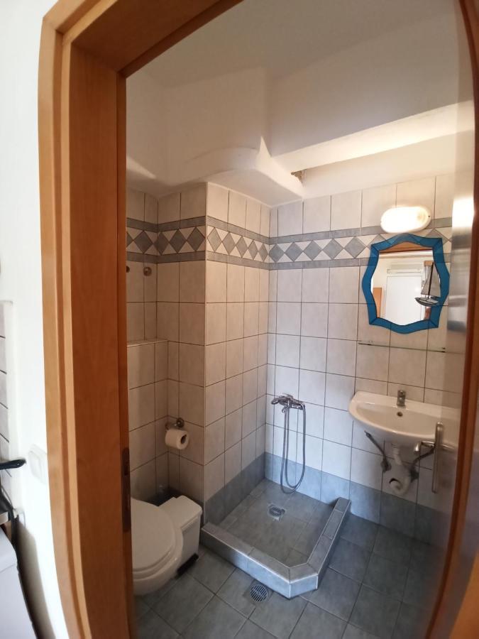 Villa Cosmos Inn Olympiakí Aktí Extérieur photo