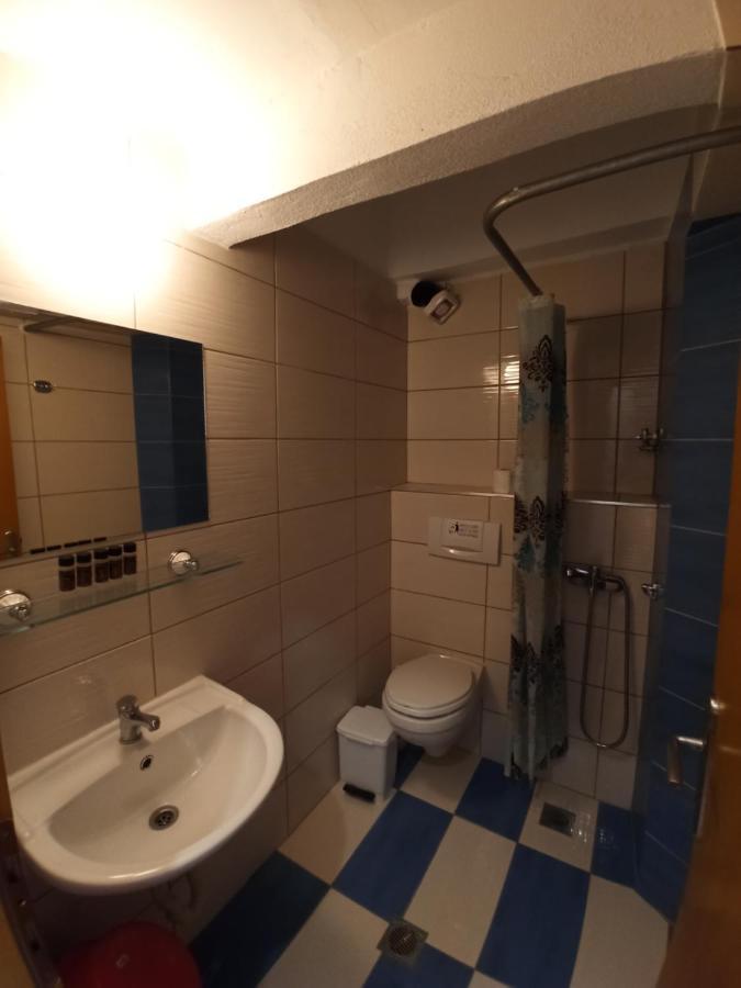 Villa Cosmos Inn Olympiakí Aktí Extérieur photo