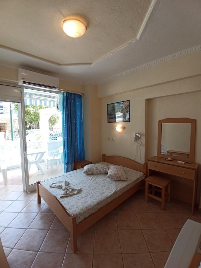 Villa Cosmos Inn Olympiakí Aktí Extérieur photo