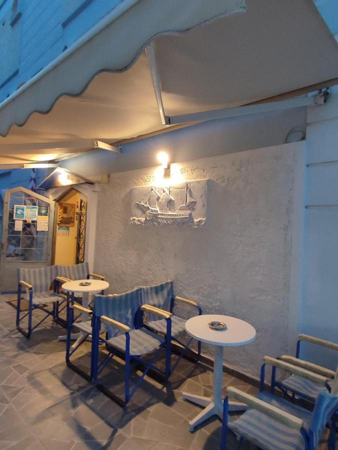 Villa Cosmos Inn Olympiakí Aktí Extérieur photo
